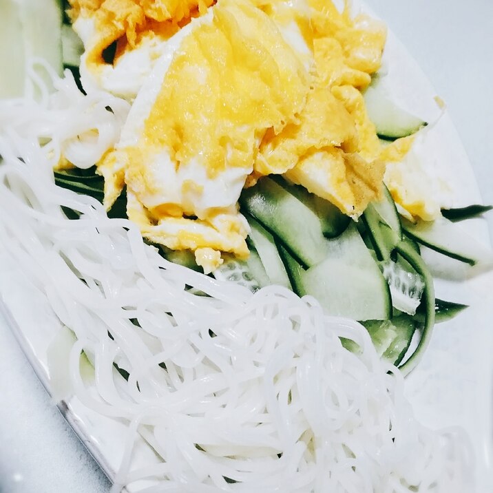 きゅうりと卵梅のそうめん レシピ 作り方 By シフト6522 楽天レシピ きゅうりと卵梅のそうめん レシピ 作り方 By シフト6522 楽天レシピ